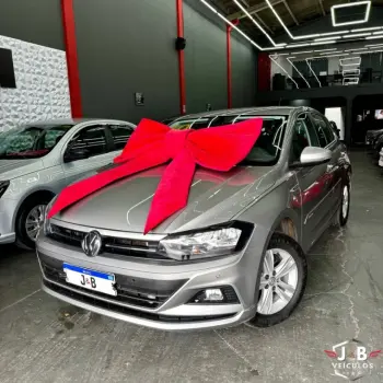Volkswagen POLO 1.0 170 TSI Comfortline 4 portas
