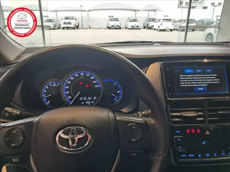 YARIS 1.5 16V FLEX SEDAN XL LIVE MULTIDRIVE