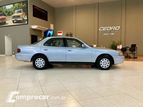 Camry 2.2 16V 4P LE AUTOMÁTICO