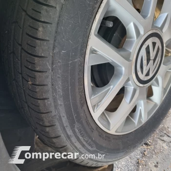 UP 1.0 TSI High UP 12V