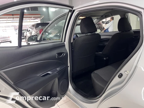 YARIS 1.5 16V Sedan XL