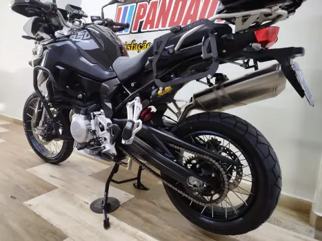 F 850 GS TRIPLE BLACK