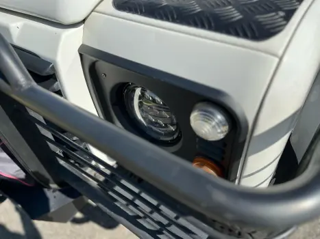 DEFENDER 2.5 SW HCPU 130 4X4 TURBO DIESEL 4P MANUAL