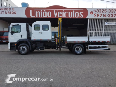 Volkswagen Constellation 17.210 (Munck + Cabine Suplementar + Carroceri 2 portas