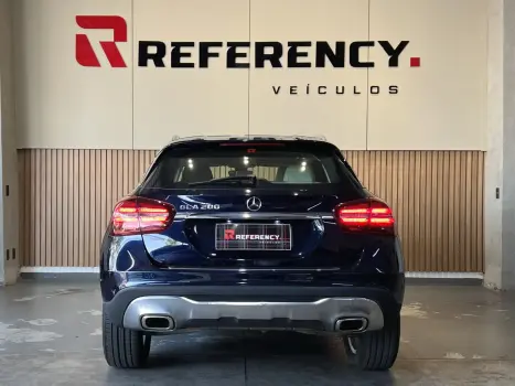 GLA 200 1.6 CGI FLEX ADVANCE 7G-DCT