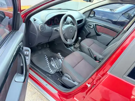 SANDERO 1.6 16V SCE Stepway