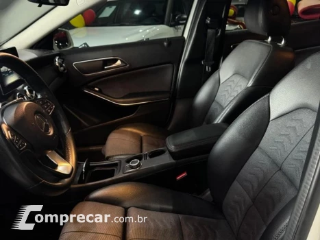 GLA 200 1.6 CGI FLEX STYLE 7G-DCT