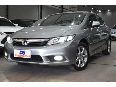 HONDA CIVIC - 1.8 EXS 16V 4P AUTOMÁTICO 4 portas