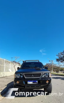 L200 2.5 GLS 4X4 CD 8V Turbo