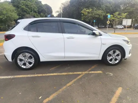 ONIX - 1.0 TURBO PREMIER AUTOMÁTICO