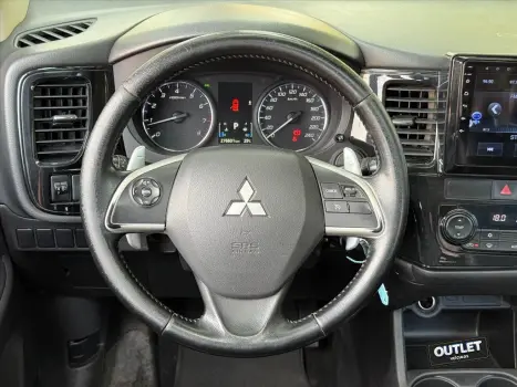 OUTLANDER 2.0 16V GASOLINA 4P AUTOMÁTICO