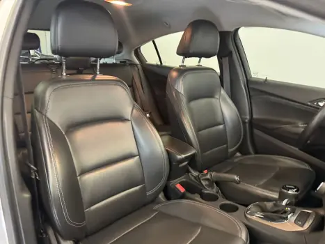 Cruze Hatch 1.4 16V 4P LT SPORT6 TURBO FLEX AUTOMÁTICO