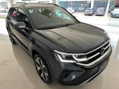 TAOS 1.4 250 TSI Highline