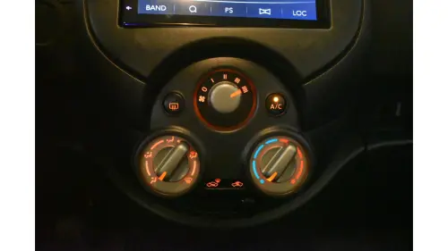 MARCH - 1.6 SV 16V 4P MANUAL