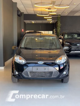 FIESTA 1.6 Rocam Sedan 8V