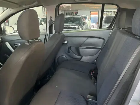 SANDERO - 1.6 16V SCE EXPRESSION MANUAL