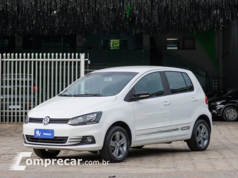 Volkswagen FOX - 1.6 MSI TOTAL CONNECT 4P MANUAL 4 portas