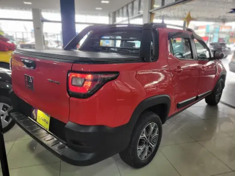 Fiat Strada Volcano 1.3 Flex 8V CD 4 portas