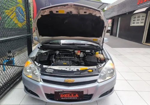 VECTRA 2.0 MPFI Elegance 8V 140cv