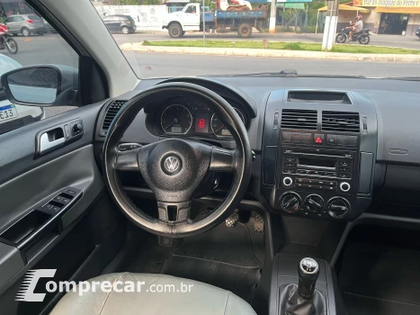 POLO 1.6 MI 8V