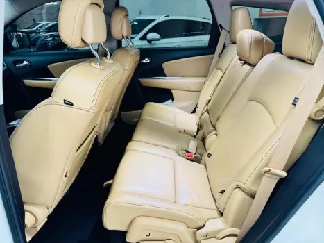 JOURNEY RT 3.6 AWD V6 AUT