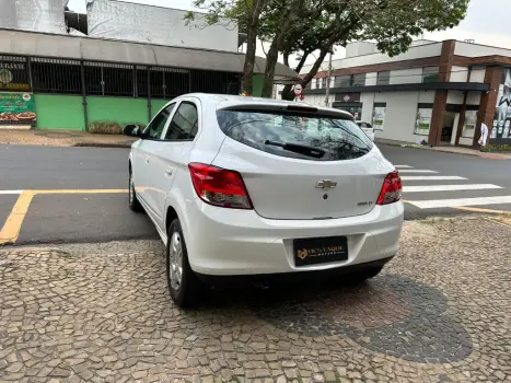 ONIX HATCH LT 1.0 8V FlexPower 5p Mec.