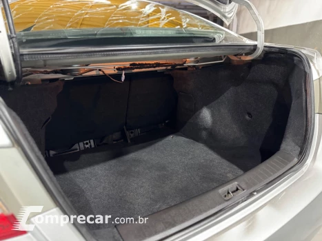 Sentra S 2.0/ 2.0 Flex Fuel 16V Mec.