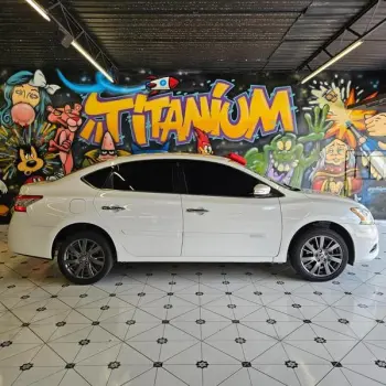 NISSAN SENTRA 20SL CVT