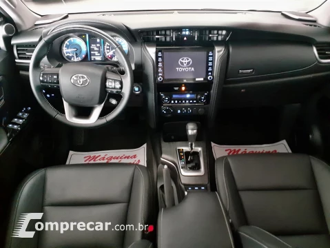 HILUX SW4 2.8 SRX 4X4 7 Lugares 16V Turbo Intercooler