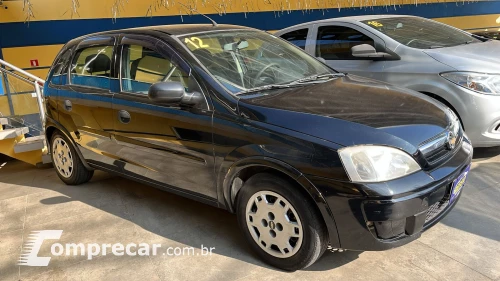 CHEVROLET CORSA 1.4 MPFI Maxx 8V 4 portas