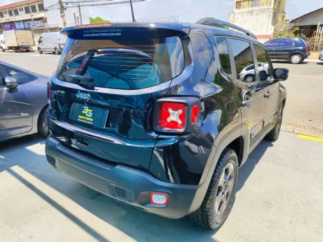 Renegade 1.8 4x2 Flex 16V Aut.