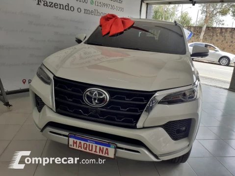 HILUX SW4 2.8 SRX 4X4 7 Lugares 16V Turbo Intercooler