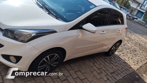 Hyundai HB20 1.6 Comfort Plus 16V 4 portas