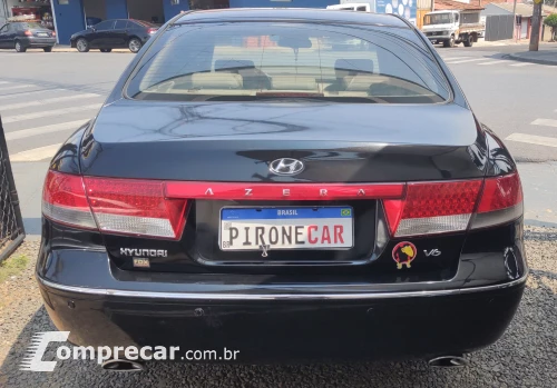 AZERA 3.3 MPFI GLS Sedan V6 24V