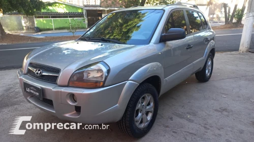 Hyundai TUCSON 2.0 MPFI GL 16V 142cv 2WD 4 portas