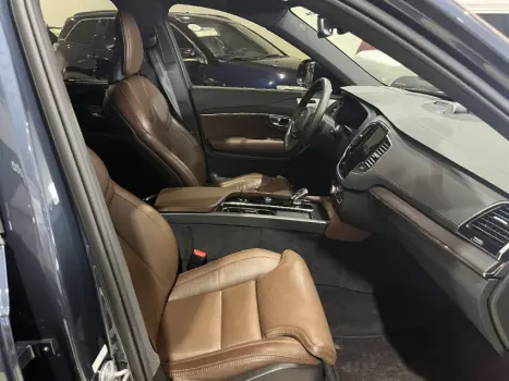 XC90 2.0 T8 Recharge Ultimate AWD Geartronic