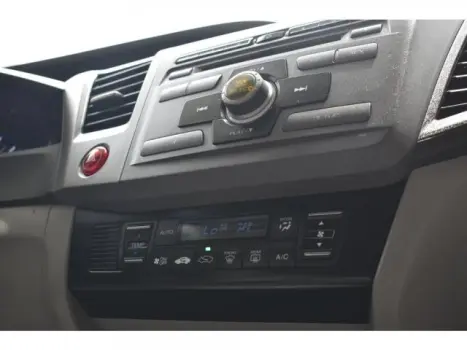 CIVIC - 1.8 LXS 16V 4P MANUAL