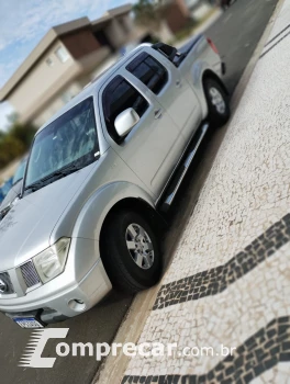 NISSAN FRONTIER 2.5 XE 4X2 CD Turbo Eletronic 4 portas