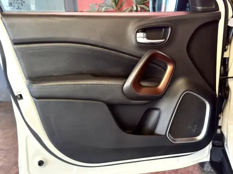 TORO 2.4 16V MULTIAIR FLEX VOLCANO AT9