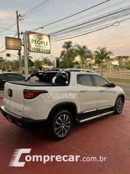 TORO 2.0 16V Turbo Volcano 4WD AT9