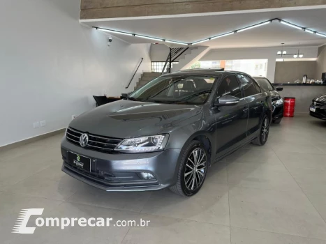 Volkswagen JETTA Highline 2.0 TSI 16V 4p Tiptronic 4 portas
