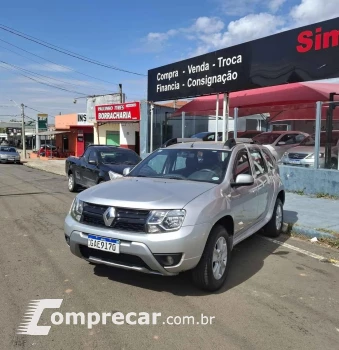 Renault DUSTER 2.0 16V Dynamique 4 portas