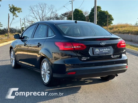 FOCUS 2.0 TITANIUM PLUS FASTBACK 16V FLEX 4P POWERSHIFT
