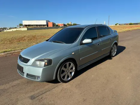 CHEVROLET ASTRA 2.0 MPFI 8V 4 portas