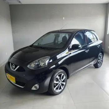 NISSAN MARCH 1.6 SL 16V 4 portas
