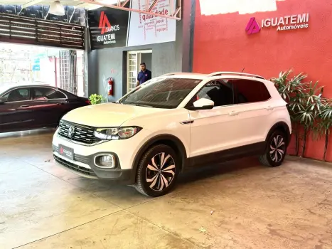 Volkswagen T-CROSS 1.4 250 TSI TOTAL FLEX HIGHLINE AUTOMÁTICO 4 portas