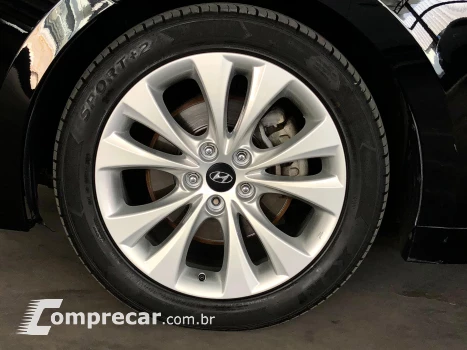 AZERA 3.0 MPFI GLS V6 24V