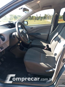 ETIOS 1.5 XS Sedan 16V
