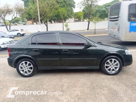 ASTRA 2.0 MPFI Advantage 8V