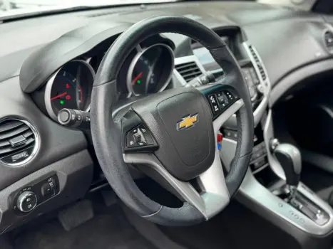 CRUZE 1.8 LT 16V